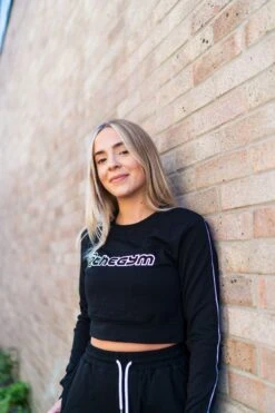 @theGym Cropped Sweater - Black 13 @theGym Cropped Sweater - Black -The Gym Revolution at the gym 2020 00279