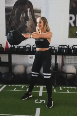2-PIECE SET: @theGym Black-Leopard Sports Bra & Leggings -The Gym Revolution at the gym 2020 00372 1