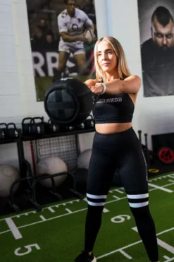 2-PIECE SET: @theGym Black-Leopard Sports Bra & Leggings -The Gym Revolution at the gym 2020 00374 1