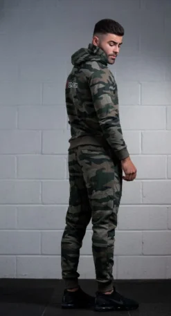 @theGym Classic Joggers - Green-Camo 19 @theGym Classic Joggers - Green-Camo -The Gym Revolution at the gym 2020 00659