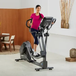 Life Fitness E5 ELLIPTICAL CROSS-TRAINER -The Gym Revolution e5 ridden