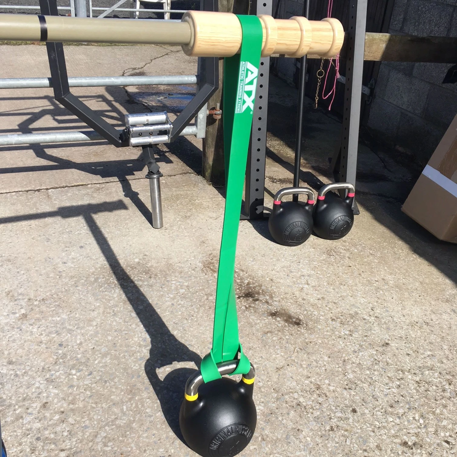 Earthquake Bar 8 Earthquake Bar - Image 6