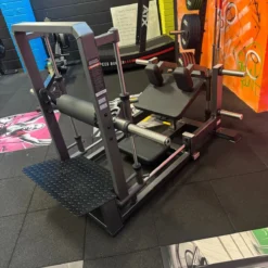 JAWS Strength 3D Smith Hip Thrust 16 JAWS Strength 3D Smith Hip Thrust -The Gym Revolution img 8124