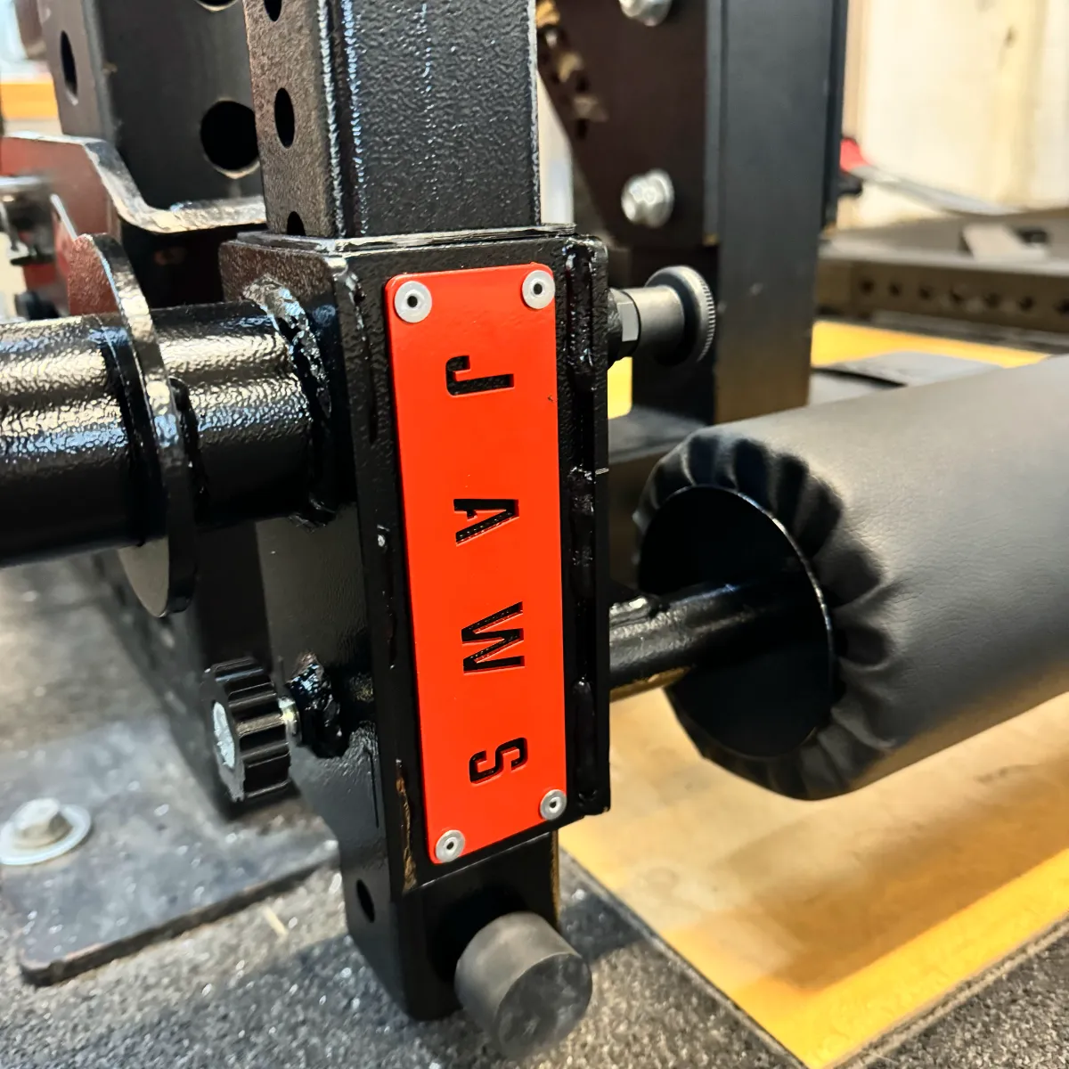 JAWS Bite-Size 2-in-1 Leg Extension / Curl Rack Attachment 7 JAWS Bite-Size 2-in-1 Leg Extension / Curl Rack Attachment - Image 5